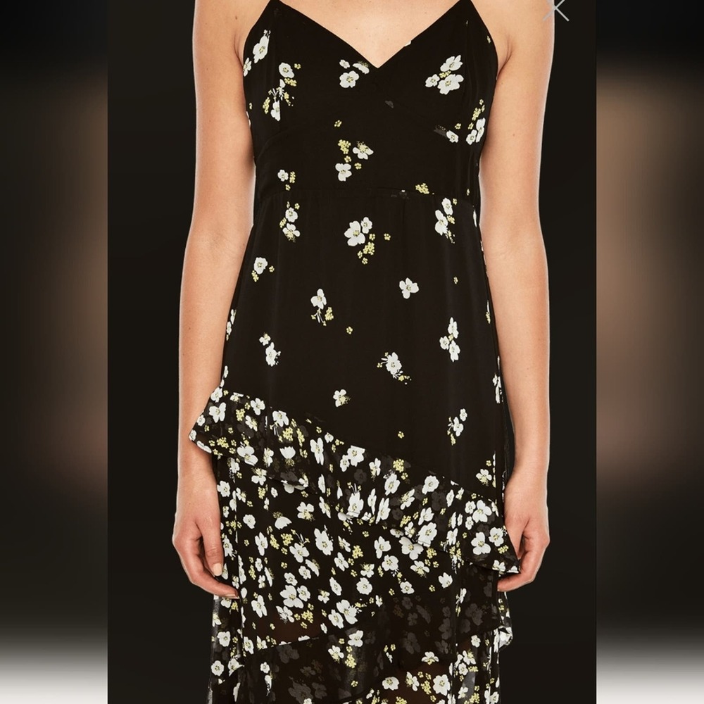 Bardot Ditzy Floral midi dress, black, size large/10, like new! - Picture 4 of 9